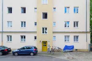 Gemütliche 2-Zimmer Erdgeschosswohnung mit Balkon und Blick ins Grüne – Riemenschneiderstr. 14, 90408 Uhlandstraße, Nürnberg – Vorschaubild 12