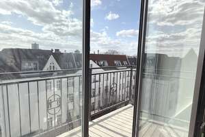 Traumwohnung im 5. OG - modernisierter Altbau mit Aufzug, Balkon, A+ Energieklasse und Einbauküche – Die vollständige Adresse der Immobilie erhältst du vom Anbieter., 12163 Steglitz, Berlin – Vorschaubild 10