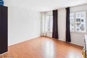 Bayerisches Viertel: 2-Zi-Wohnung im 5.OG mit Aufzug – Die vollständige Adresse der Immobilie erhältst du vom Anbieter., 10715 Wilmersdorf, Berlin – Vorschaubild 1