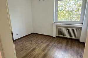 Gepflegte 4-Zimmer-Wohnung mit Balkon und idealer Infrastruktur  – Schalker Straße 114, 45881 Schalke, Gelsenkirchen – Vorschaubild 11
