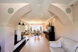 Exklusives Wohnen in Friedrichshafen-Fischbach: Moderne Villa in Top-Lage - nur 150 Meter zum Seeufe – Die vollständige Adresse der Immobilie erhältst du vom Anbieter., 88048 Friedrichshafen – Vorschaubild 8
