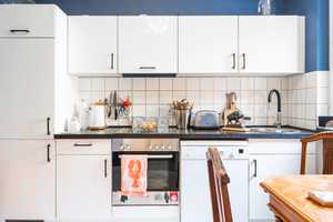 Direkt einziehen - ideal für Familien: Energieeffizientes 5 bis 6-Zimmer Haus mit Carport. – Scheelenkamp 4B, 30165 Hannover – Vorschaubild 17