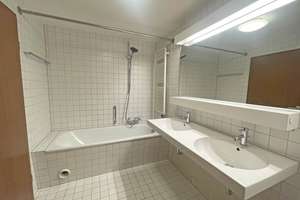 Helle 3-Zimmer-Wohnung mit Dachterrasse – Die vollständige Adresse der Immobilie erhältst du vom Anbieter., 70182 Diemershalde, Stuttgart – Vorschaubild 12