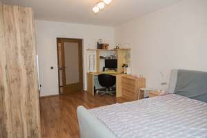 92 m², drei großzügige Zimmer und zwei Balkone – mitten in den Mannheimer Quadraten. – 68161 Innenstadt/Jungbusch, Mannheim – Vorschaubild 3