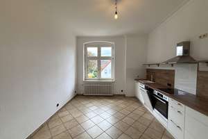 Helle Altbauwohnung mit neuer Einbauküche mit ca. 90 m² | hohe Decken | Gelsenkirchen-Horst