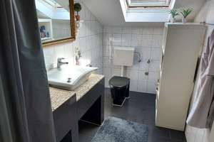 Tolles 2 Familienhaus in Bad Kreuznach mit großem Hof und Terrasse – Die vollständige Adresse der Immobilie erhältst du vom Anbieter., 55543 Bad Kreuznach – Vorschaubild 2