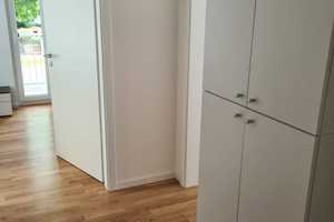 Neuwertige, möblierte, stilvolle 2-Zi-Wohnung mit Granitküche und zwei Balkone – Limesstraße 34, 81243 München – Vorschaubild 7