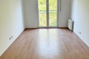 °Schön Wohnen in Johannstadt° helle 2 Zimmer mit Balkon, renoviert mit Laminat + Wannenbad + Aufzug – 1307 Johannstadt-Süd, Dresden – Vorschaubild 12