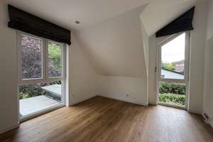 Energieeffizientes 5-Zi.-Einfamilienhaus mit viel Platz für die Familie – Beim Riesenstein 20d, 22393 Sasel, Hamburg – Vorschaubild 15