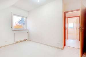 Modernes Zweifamilienhaus mit großem idyllischem Garten in attraktiver Hanglage (Fernblick) – Jägersberg 20, 91480 Markt Taschendorf – Vorschaubild 20