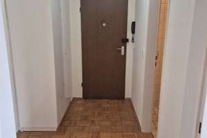 Charmante 2‑Zimmer‑Wohnung mit Loggia und Durchgangszimmer in zentraler Lage – Weberstraße 7/9, 45879 Altstadt, Gelsenkirchen – Vorschaubild 2