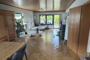 Großzügiges Ein-/Zweifamilienhaus mit großem Garten und 2 Garagen – ohne Provision – Die vollständige Adresse der Immobilie erhältst du vom Anbieter., 55270 Jugenheim in Rheinhessen – Vorschaubild 2