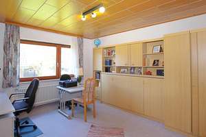 Gepflegtes Einfamilienhaus mit Vollkeller und Garage in ruhiger Wohnlage in Oldenburg-Kreyenbrück – Die vollständige Adresse der Immobilie erhältst du vom Anbieter., 26133 Bümmerstede, Oldenburg (Oldenburg) – Vorschaubild 6