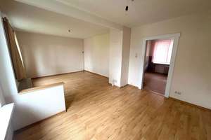 Sanierungsbedürftige Doppelhaushälfte in beliebter Wohnlage – Die vollständige Adresse der Immobilie erhältst du vom Anbieter., 4279 Dölitz-Dösen, Leipzig – Vorschaubild 2