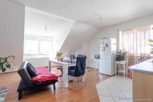 Platz für die ganze Familie: Mehrgenerationenhaus in Neu-Isenburg! – Die vollständige Adresse der Immobilie erhältst du vom Anbieter., 63263 Neu-Isenburg – Vorschaubild 9