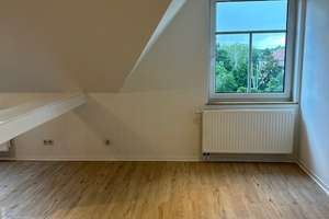 Gemütliche Zweiraum-Dachgeschosswohnung mit Einbauküche – Paunsdorfer Straße 29, 4316 Mölkau, Leipzig – Vorschaubild 4