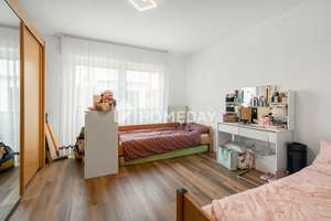 Helle 2-Zimmer-Wohnung mit Einbauküche & Aufzug in zentraler Lage von Leverkusen-Wiesdorf
 – Die vollständige Adresse der Immobilie erhältst du vom Anbieter., 51373 Wiesdorf, Leverkusen – Vorschaubild 5