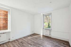 Attraktive 3-Zimmer-Wohnung in Stuttgart-Bad Cannstatt – verglaste Loggia, Einbauküche & Fernwärme – 70376 Neckarvorstadt, Stuttgart – Vorschaubild 8
