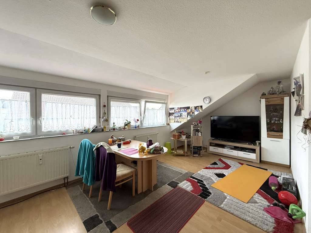 Immobilie in Senden - 2,5 Zi.-Dachgeschosswohnung in ruhiger Wohngegend von Senden - Bild 3