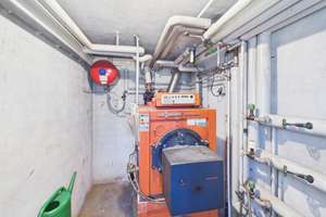 Kapitalanlage mit Lagebonus. 3FH mit Einliegerwohnung, Garage, 2 SP, Garten, Keller – Die vollständige Adresse der Immobilie erhältst du vom Anbieter., 70619 Riedenberg, Stuttgart – Vorschaubild 11