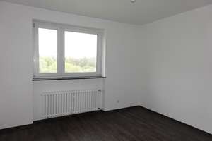 Wohnglück - geräumige 3-Zimmer-Wohnung – Mittelfeldstr. 17, 34127 Rothenditmold, Kassel – Vorschaubild 3
