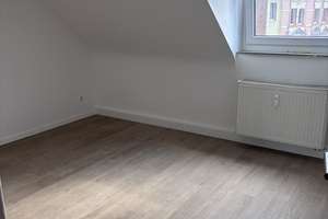 Frisch renovierte 3-Zimmer-Dachgeschoss Wohnung | Helle Räume | Sofort bezugsfrei – Altenhagener Str. 86, 58097 Altenhagen, Hagen – Vorschaubild 3