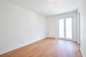 Moderne 2-Zimmerwohnung mit Einbauküche und Loggia. – Hafenallee 39, 63067 Kaiserlei, Offenbach am Main – Vorschaubild 5