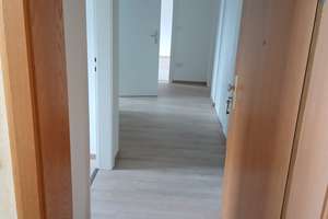 Bielefeld-Mitte 4 Zimmer, Küche,Bad,Balkon,Keller – Stieglitzwegweg 8, 33607 Mitte, Bielefeld – Vorschaubild 2