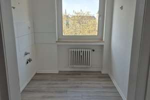 Schöne 3,5 Zimmer in zentraler Lage – Schreckerstr. 9, 47166 Alt-Hamborn, Duisburg – Vorschaubild 3