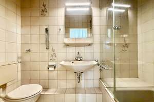Großzügig geschnittene Wohnung mit Aufzug & Weitblick – Die vollständige Adresse der Immobilie erhältst du vom Anbieter., 44879 Dahlhausen, Bochum – Vorschaubild 7
