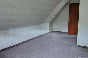 Viel Platz für Familie, Tiere & Gemeinschaft - großzügiges Haus mit großem Garten in Simmelsdorf – Die vollständige Adresse der Immobilie erhältst du vom Anbieter., 91245 Simmelsdorf – Vorschaubild 10