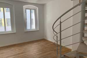 Traum-Maisonettewohnung mit Fußbodenheizung, Einbauküche und 2 Balkonen u.v.m.! – Albert-Schmidt-Straße 10, 6110 Halle (Saale) – Vorschaubild 10