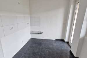 Top Wohnung mit Balkon - Leben im Osten der Stadt! – Luxemburgstraße 32, 39114 Magdeburg – Vorschaubild 5