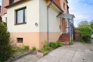 Ein- / Zweifamilienhaus mit Garten und Keller in zentraler Lage – Die vollständige Adresse der Immobilie erhältst du vom Anbieter., 23566 Sankt Gertrud, Lübeck – Vorschaubild 5