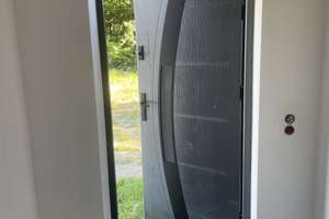 Einfamilienhaus zum Ausbau - Freie Wahl der Ausstattung für individuelles Wohnen – Die vollständige Adresse der Immobilie erhältst du vom Anbieter., 2708 Löbau – Vorschaubild 2