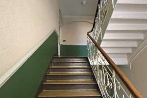 Elegantes Altbauensemble (denkmalgeschützt)
in Wiesbaden – nachhaltiges Investment – Die vollständige Adresse der Immobilie erhältst du vom Anbieter., 65195 Nordost, Wiesbaden – Vorschaubild 11