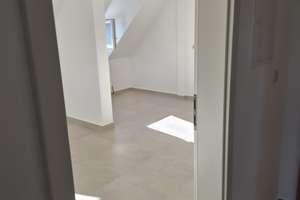 Clevere Investition – oder charmantes Zuhause – Die vollständige Adresse der Immobilie erhältst du vom Anbieter., 93057 Konradsiedlung-Wutzlhofen, Regensburg – Vorschaubild 11