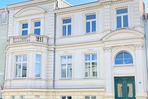 Denkmalgeschützte Stadtvilla mit Charme im Herzen von Schwerin - Liebhaberstück – Die vollständige Adresse der Immobilie erhältst du vom Anbieter., 19053 Paulsstadt, Schwerin – Vorschaubild 2