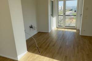 Lebendig wohnen in Unterbilk: 2,5-Zimmer-Wohnung mit Balkon – Bachstraße 121, 40217 Unterbilk, Düsseldorf – Vorschaubild 2