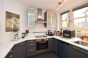 Blankenese - am Waldpark: Großzügige 4-Zimmer-Wohnung mit Balkon, Sonnenterrasse u. TG-Stellplatz..! – Die vollständige Adresse der Immobilie erhältst du vom Anbieter., 22587 Blankenese, Hamburg – Vorschaubild 10