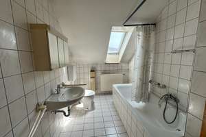 GEMÜTLICHES Wohlfühl-Zuhause mit großem PLATZangebot in RUHIGER Lage in Liedolsh./Dett. – Die vollständige Adresse der Immobilie erhältst du vom Anbieter., 76706 Dettenheim – Vorschaubild 17