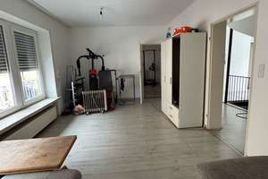 Attraktive Kapitalanlage mit vermieteten Wohneinheiten und flexibler Nutzungsperspektive – Die vollständige Adresse der Immobilie erhältst du vom Anbieter., 86154 Oberhausen-Nord, Augsburg – Vorschaubild 2