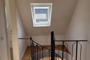 3-Zimmer Maisonette in Düsseldorf-Heerdt, frisch saniert – Pestalozzistr. 49, 40549 Heerdt, Düsseldorf – Vorschaubild 10