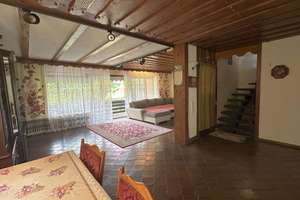 Viel Platz, zwei Balkone & Einliegerwohnung – DHH mit Gartenlaube in Waldbronn-Busenbach – Die vollständige Adresse der Immobilie erhältst du vom Anbieter., 76337 Waldbronn – Vorschaubild 4