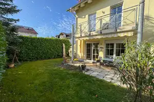 Ruhig gelegenes Reihenendhaus mit sonniger Süd-Ost-Ausrichtung in Feldkirchen! – München (Kreis) – Vorschaubild 1