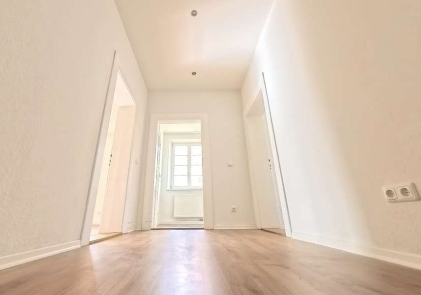 Zentrale 5-Zimmer-Wohnung mit guter Anbindung in Bayreuth - Photo 3
