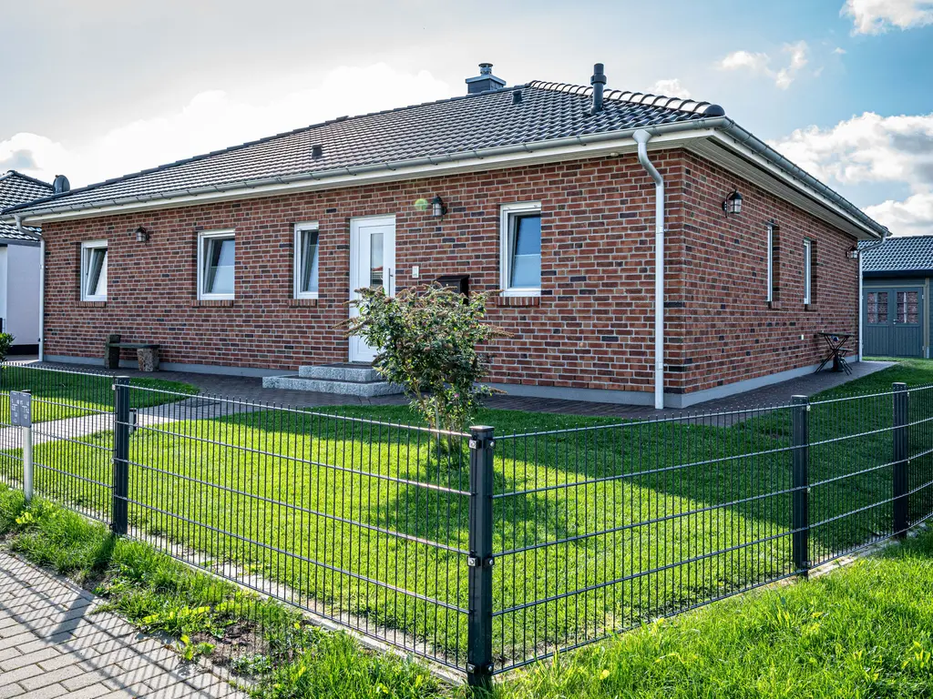 Gepflegtes Grundstück mit Einfamilienhaus im Bungalowstil - VERKAUFT