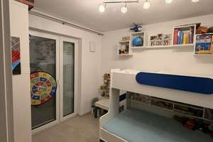 Moderne 4-Zimmer-Eigentumswohnung mit Balkon, TG-Stellplatz & hochwertiger Ausstattung in Augsburg – Die vollständige Adresse der Immobilie erhältst du vom Anbieter., 86156 Kriegshaber, Augsburg – Vorschaubild 7