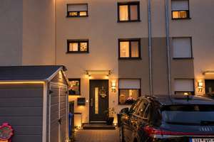 Modernes Haus in schöner Siedlung : Haus in Wesseling