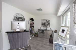 Großzügige Maisonette-Eigentumswohnung mit zwei Ebenen, Balkon, Terrasse und zwei Garagen – Die vollständige Adresse der Immobilie erhältst du vom Anbieter., 34130 Kirchditmold, Kassel – Vorschaubild 21